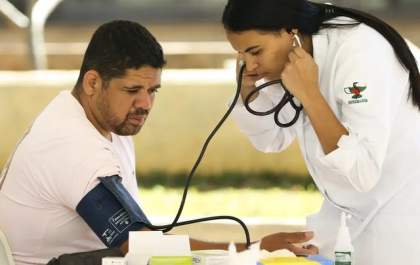 Reajuste em planos de saúde: com 14% de inflação médica, consumidor pode pagar o preço