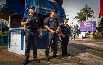 Prefeitura inicia reforma do Posto de Informações no calçadão de Araçatuba