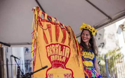 Brasília Amarela celebra 10 anos e presta homenagem aos Mamonas no Carnaval
