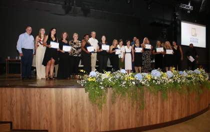 Agentes comunitários e de endemias concluem cursos técnicos de Saúde