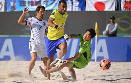 Brasil supera Japão por 8 a 4, e se garante na semifinal da Copa do Mundo de Futebol de Areia