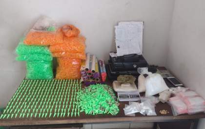 PM prende dupla com mais de 1 mil pinos de cocaína em Birigui