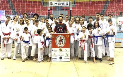 Araçatuba conquista 37 medalhas no Paulista de Karatê