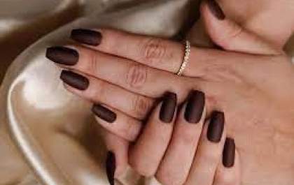 Coffee Nails: unhas de café