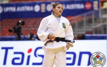 Larissa Pimenta é ouro no GP de judô da Áustria