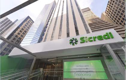 Sicredi gera R$ 23,5 bilhões em benefícios econômicos para seus associados em 2023