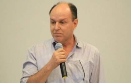 PMDB começa as pesquisas para avaliar possíveis candidatos em 2016