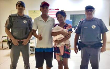 Policiais militares atendem ocorrência e salvam recém-nascido
