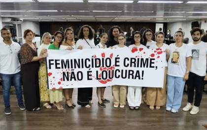 Mulher é morta com 30 facadas no rosto e caso vai a júri popular