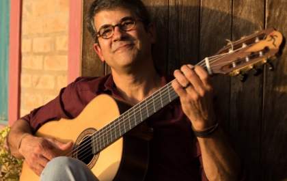 Cláudio Lacerda apresenta o show Alpendre no Sesc Birigui