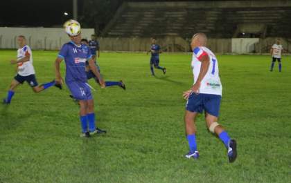 Oito times deram início à disputa pelo título do Campeonato Sênior 45+&nbsp;