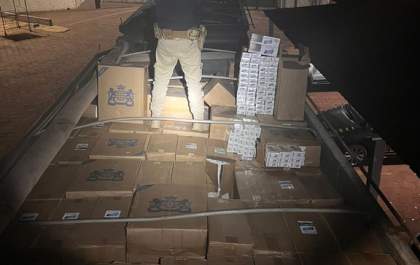 PRF apreende 250 mil maços de cigarros e 150 Kg de agrotóxicos em MS