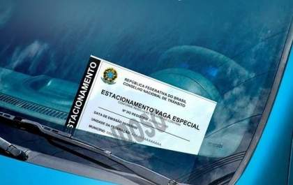 Departamento de Trânsito estará emitindo cartão de estacionamento para idosos no Tia Nega