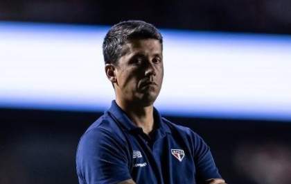 Thiago Carpini deixa o cargo de técnico do São Paulo