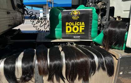 Mais de cem quilos de cabelo humano que seguiam para São Paulo são apreendidos pelo DOF