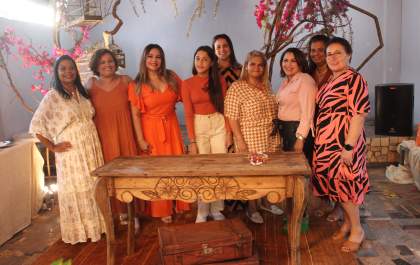 Confiram as fotos do tradicional Chá beneficente do Grupo Peniel