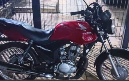 PM prende dupla após furto de moto em Araçatuba