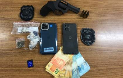Suposto líder do tráfico no Mão Divina é preso com arma durante operação