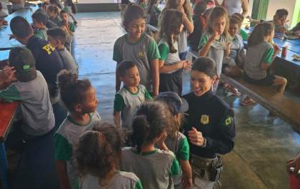 Escola de vence prêmio de Artes Visuais no FETRAN/MS