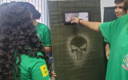 Polícia Civil realiza palestra aos alunos de escola municipal em Brasilândia
