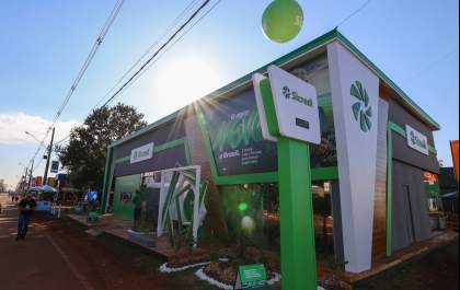 Agrishow 2024: Com aumento de 124% no volume de negócios, Sicredi reforça apoio ao agronegócio