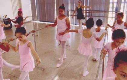 Diretoria de Cultura disponibiliza oportunidades para participar das aulas de jazz e ballet