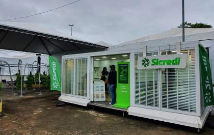 Instituição Financeira Cooperativa Sicredi participa da 12° Feibanana