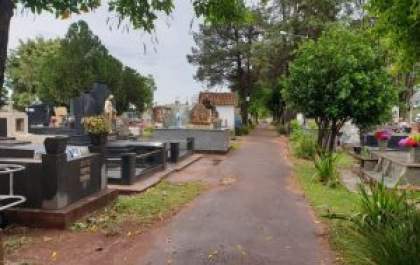 Corpos de bebê e adolescente são furtados de cemitério em Ponta Porã