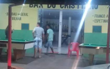 Pecuarista é morto a facada, em bar, no Centro de Santa Rita do Pardo