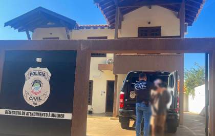Homem que abusou da filha dos 9 aos 17 anos é preso em MS