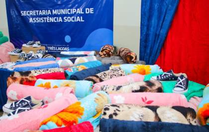 Assistência Social entrega quase 14 mil itens entre cobertor, meias e tênis em Três Lagoas