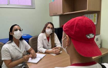 Equipe multidisciplinar amplia a humanização do atendimento a pacientes com câncer na Santa Casa de Araçatuba