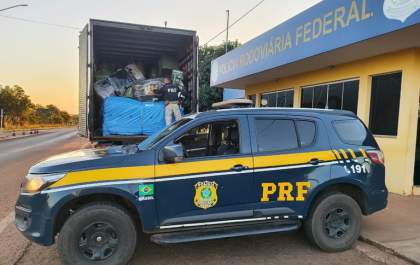 PRF apreende carga de mercadorias na BR-262