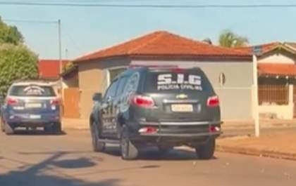 Polícias Civil e Militar prendem casal por tráfico de drogas em Fátima do Sul