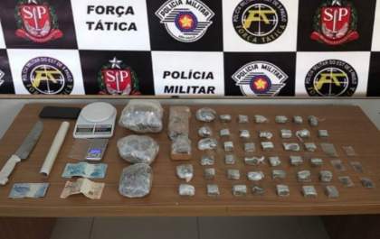 Entregador é preso pela PM com 3 quilos de maconha