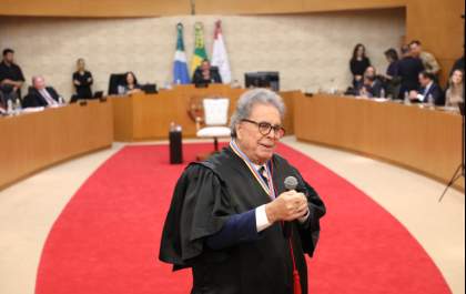 Des. Júlio aposenta-se após 40 anos de magistratura