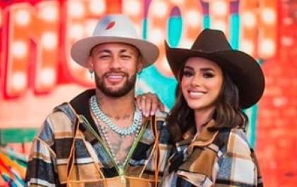 Moda Junina para Casais: Combinando tradição e estilo