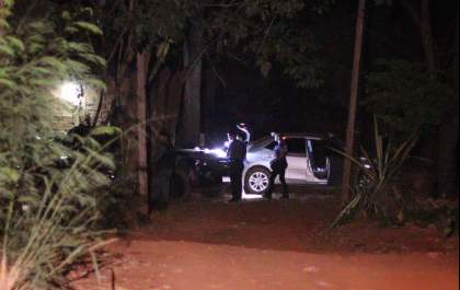 Policiais envolvidos com traficantes sequestram motorista e roubam 90 Kg de maconha