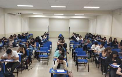 Biomedicina do Unisalesiano passa a verificar o nível de conhecimento dos alunos