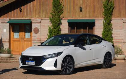 Nissan deixa a linha Sentra 2025 mais competitiva