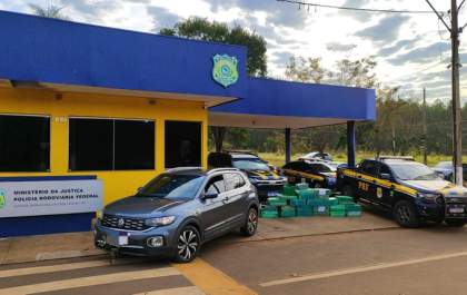 PRF apreende 513 kg de maconha em operação em Três Lagoas