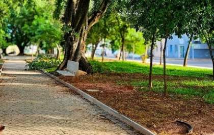 Praça Diogo Júnior terá iluminação de LED