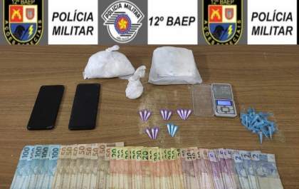Casal é preso pelo Baep com quase 1 quilo de cocaína no Umuarama