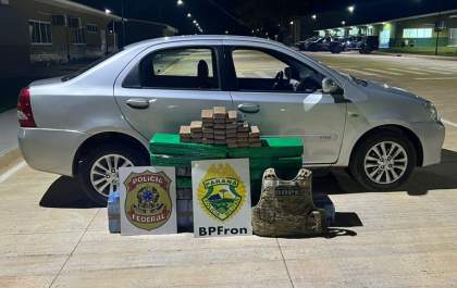 PF, BPFRON/PMPR e BOPE/PMPR apreendem veículo carregado com mais de 200 kg de maconha