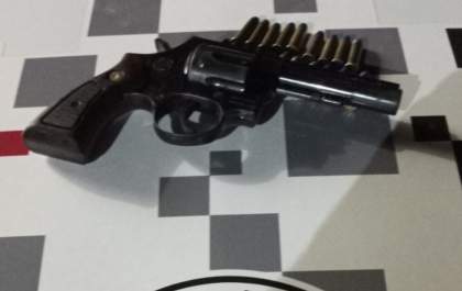 Comerciante é preso com revólver em Brejo Alegre
