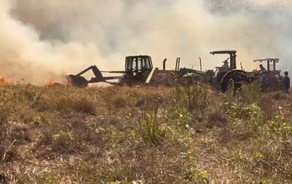 Lula deve sobrevoar áreas incendiadas em MS
