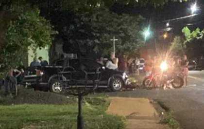 Motociclista morre em cruzamento após ser atingido por carro