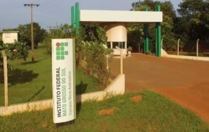 IFMS abre inscrições para professor substituto com salário de até R$ 7 mil