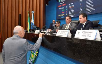 ALEMS aprova projeto de gratificação do MPMS, título de Cidadão Sul-mato-grossense e utilidade pública para associação