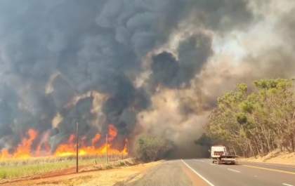 Estradas da região são interditadas por conta de incêndios